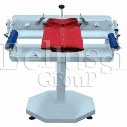 Manual machine for shirt's folding